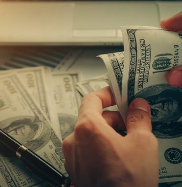 NOVAC i BOGATSTVO DO KRAJA MARTA: OVA 3 znaka će imati VELIKU SREĆU i osvojiti veliki NOVČANI DOBITAK koji će im omogućiti bolji život!