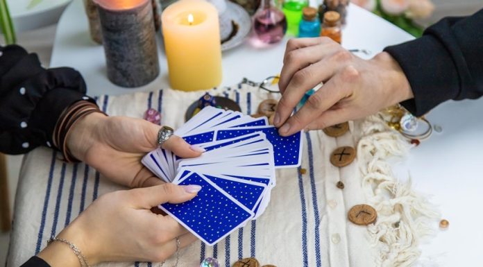 Tarot karte Raku, Ovnu i Ribi otvaraju VRATA SREĆE – Februar donosi neprocjenjive trenutke, velika otkrića i obećava sreću!