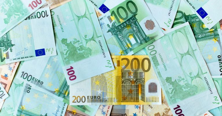 NOVČANI DOBITAK: OVE znakove će pratiti VELIKA NOVČANA SREĆA koja će im omogućiti ISPUNJENJE SVAKE NJIHOVE ŽELJE!